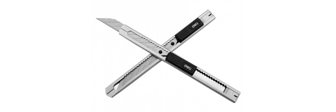 Deli Utility Knife S Size No.2058